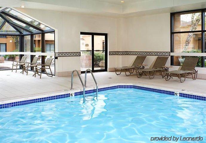 Hotel Courtyard Columbus 3*