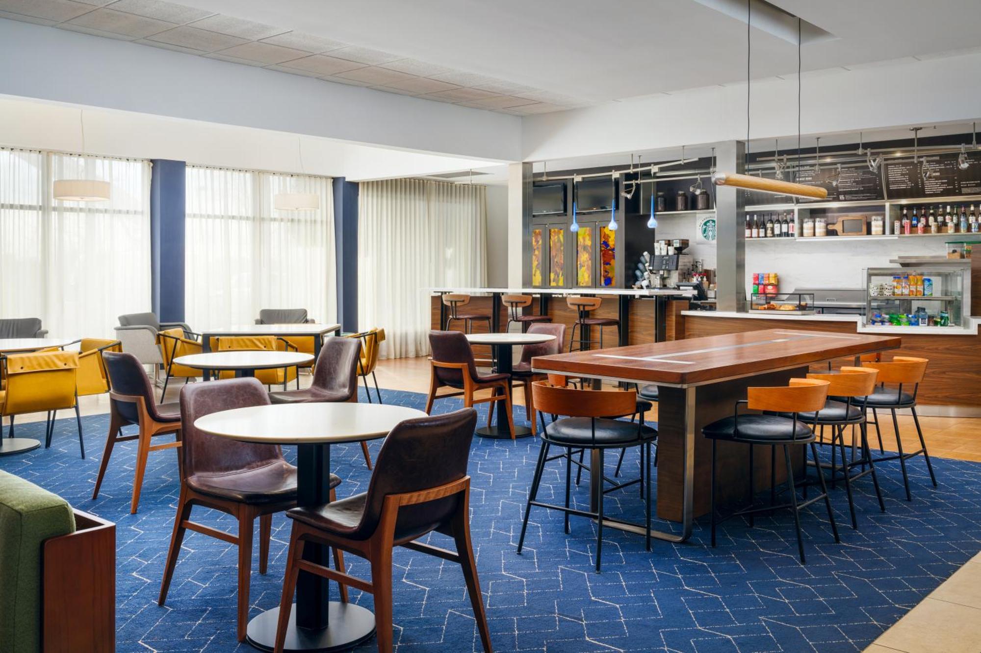 Courtyard Columbus 3* Worthington